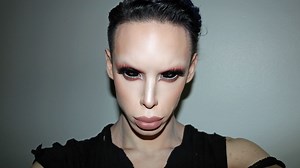 Man who wants to be a sexless alien explains why