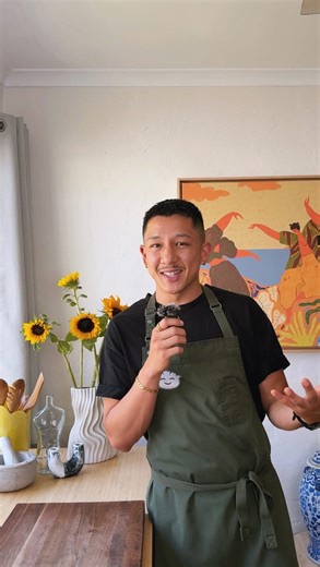 I’m running a free online cooking class this Saturday 7th Feb (4-5.30pm AEST) with @cookwithclove 👨‍🍳🥢🔥 If you’ve ever felt unsure about using a wok at home, this one’s for you. I’ll break down how to stir-fry properly — heat, prep, sauces — while we cook beef & broccoli, prawn & egg fried rice, and my Mauritian fried noodles! 🍜 Sign up via the link in my bio and we’ll send you the recipes and ingredient list ahead of time so you can cook along with me from your own kitchen ✨ #cookingclass 