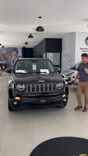 Jeep Renegade Longitude 2021: Comando de marchas no volante, Multimídia e Mais