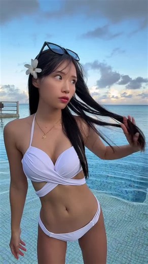 ダイビング女子と楽しい配信の瞬間