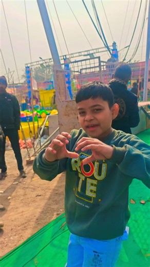 pavitra on Instagram: "Kaun si Raste Se Main aaun Tere Dil Mein💕🌹💯# viral #trending #Facebook#boost #photographychallenge #Instagram"