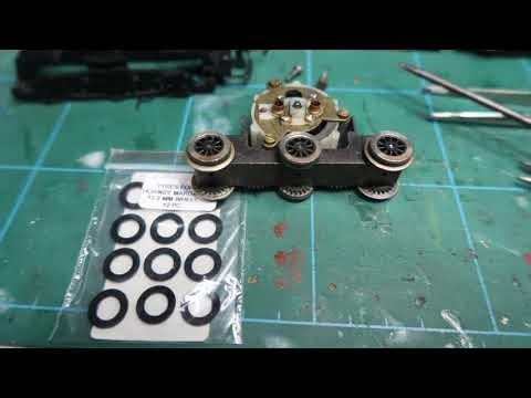 Hornby R060 1976 British Rail Class 47 D1520 Pickup problem