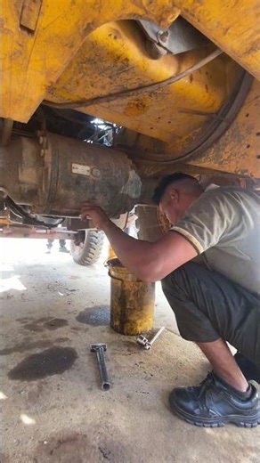 Excel oil change #shortvideo #trending #viralvideos #jcb #youtubeshorts ￼