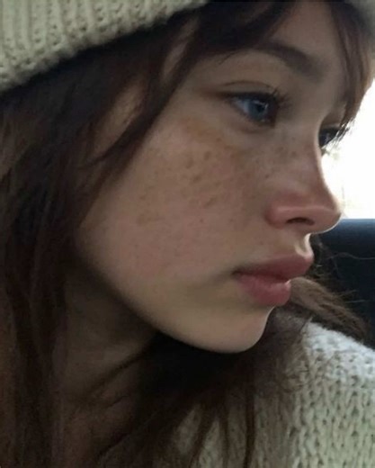 Creating Stunning Blue Hues Moodboards for Aesthetic Blogs