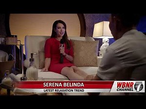 Emma Roberts's Feet - American Horror Story 2011