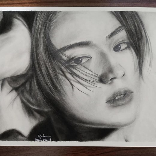 Colorful Graphite and Charcoal FanArt by Yoji Iwase