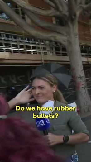 144K views · 1.1K reactions | Protesters are refusing to leave downtown Los Angeles in the face of mounting opposition from the U.S. National Guard and LAPD. California's Governor, Gavin Newsom, has labelled Donald Trump's deployment of the National Guard as "the acts of a dictator." #9News LATEST: https://nine.social/YbJ | 9 News | Facebook