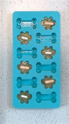 HOW TO HIDE YOUR DOG’S MEDICINE - PILL POCKETS #dogs