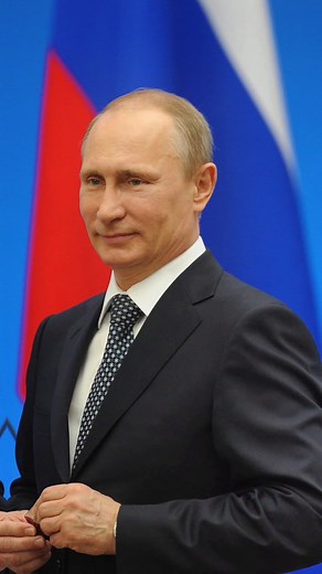 Man Speaks at Formal World Oil Event