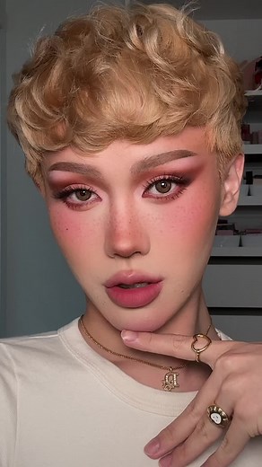 ColourPop Cosestics Makeup Tutorial featuring Summerland Beach Collection