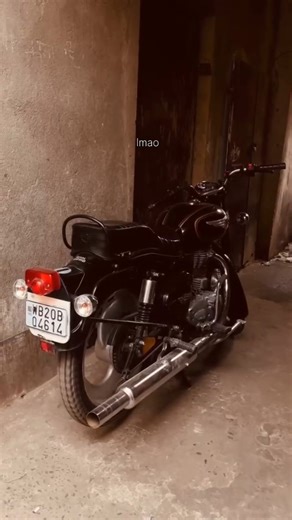 𝖆𝖉𝖎 | only classic&standard. tag all the bullet lovers ❤️ #viral #trending #royalenfield #instagood #explorepage | Instagram