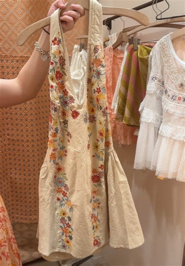 more new at free people for spring!! such cute tropical and spring-y tops and dresses! @Free People #freepeople #haul #shopping #tryon #fyp
