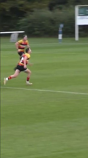 Perfectly executed chip and chase from Bishop’s Stortford’s fly-half in National League 1 👏