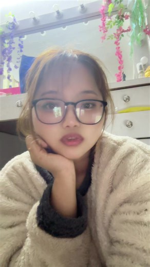 Fashion Design Student's Journey: A Call for Support