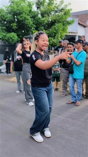 asyik bener mbk desi afrika #karnaval