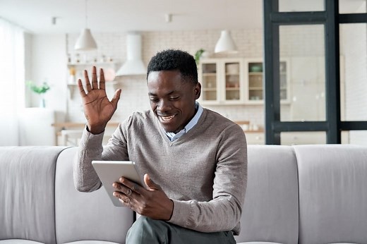 Doing a virtual job interview over Zoom or Teams? Here's what to wear - TechRepublic