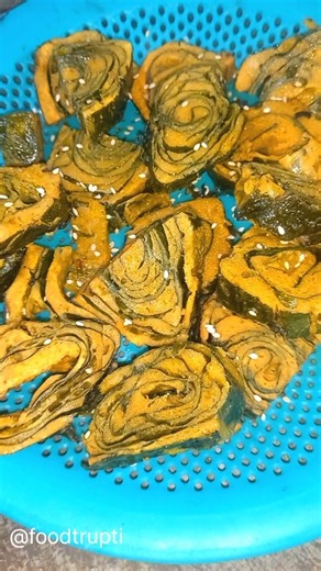 Patra Recipe | Gujarati Patra (Alu Vadi) | Steamed Colocasia Leaves Snack | Traditional Indian Snack