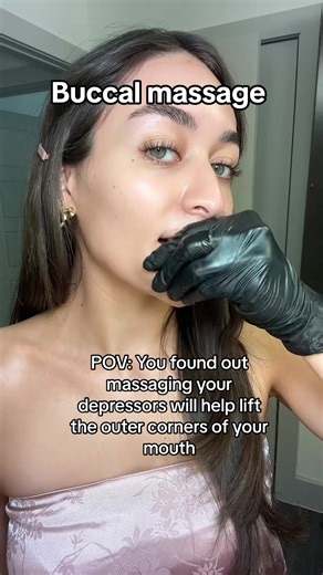 Buccal massage to help lift the outer corners of the mouth! 🎀Place thumb inside of mouth and massage in circular motions 5x, then pull up the tissue to the corners of your mouth. Add a small amount of oil for slip. #buccalmassage #facemassage #skincare