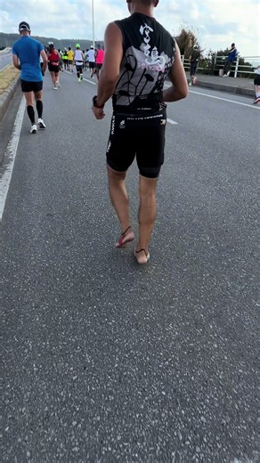 Incredible Japanese Runner Completes Half Marathon Barefoot