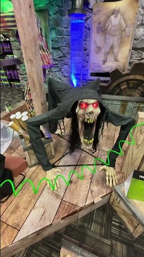 2022 Nightcrawler Animatronic at Spirit Halloween