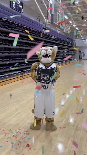 🟪 This is a sign to apply to USF! ⬜️ Submit your FREE application today at apply.usiouxfalls.edu | University of Sioux Falls