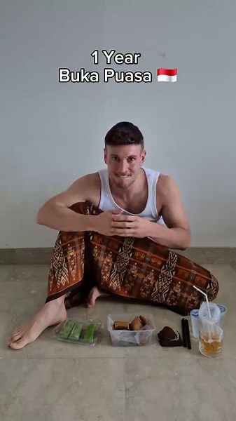 Pengalaman Buka Puasa Bule di Indonesia
