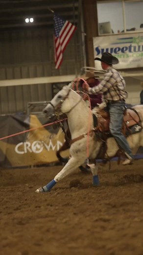 22K views · 438 reactions | Brock Hanson, ladies and gentlemen  One of team roping’s ULTIMATE switchenders. With the Mach III from Fast Back Ropes #teamroping #heading #heeling #cowboy #royalcrown | The Team Roping Journal Magazine | Facebook