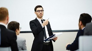 28 Pantun Penutup Acara untuk MC Formal dan Informal, Bikin Kegiatan Lebih Menarik dan Berkesan - Tribunkaltara.com