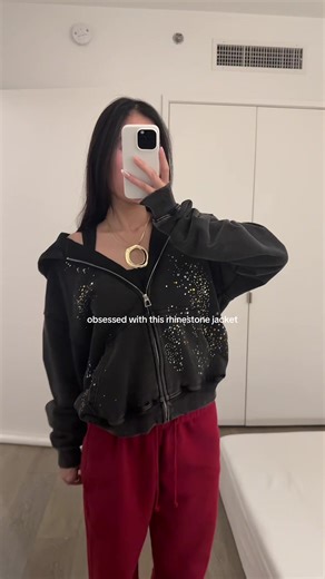 aestry (@aestryreviews)’s videos with original sound - ✰ Christmas sounds ✰