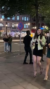 Stockholm Nightlife in 4K 🇸🇪✨ Late nights. Loud laughs. City lights. Swipe into the heart of Sweden after midnight — where the energy never sleeps and the streets come alive! 💃🕺 From stylish walks to real vibes, here’s a raw and unfiltered street experience you don’t wanna miss. 🎥 Captured by: @streetwalkcam 🔥 Would you walk these streets at midnight? #StockholmNightlife #SwedishGirls #SwedenAfterDark #CityVibes #EuropeNights #Nightwalks #StreetWalkCam #ScandinavianStyle #TravelVibes #Nigh