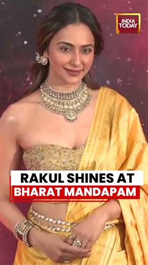 Rakul Preet Singh Graces 'Ramayana' Trailer Launch at Bharat Mandapam | Delhi | Bollywood News