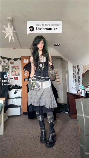 outfit tour!! ☆𖦹⭒°｡⋆ 🦇🪽 #maximalistfashion #alternativefashion #DIY #DIYfashion #thriftedfashion