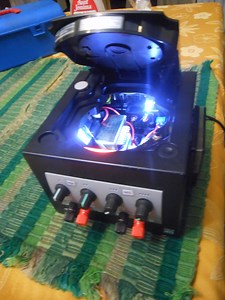 Voltage Source Inside a Gamecube