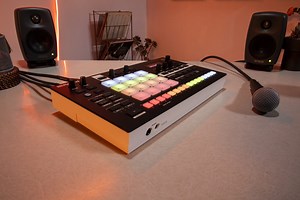 Roland at CES: VERSELAB MV-1 Song Production Studio and new digital pianos