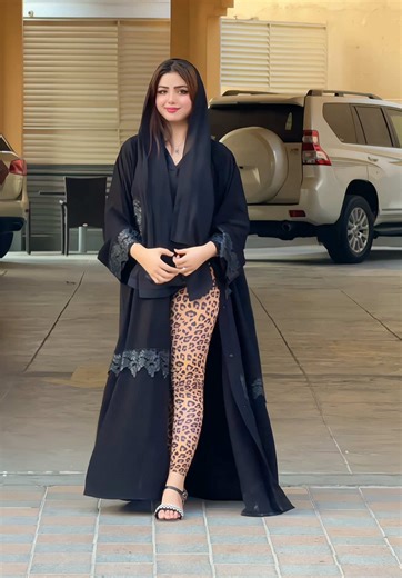 Modest Fashion Tips by Kainaat Baloch | Qatar & Doha Style Guide