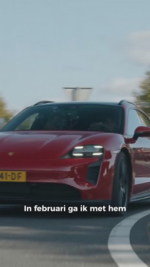 Gisteren sprak ik met Thap van der Veen over zijn reis naar Bali met zijn vader: “Het was een echte bonding trip, vol bijzondere indrukken en onvergetelijke momenten.” Zijn vader had online al veel gezien maar in het echt voelde alles anders. De imposante Villa Berawa Breeze, de prachtige natuur, de magie van Bali. Het was een ervaring die trots, bewondering en een nog diepere verbinding tussen hen teweegbracht. Bekijk het volledige en inspirerende gesprek dat ik onlangs met Thap had via de link