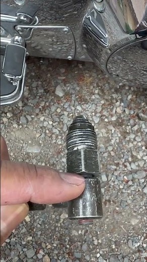 Leaky fuel lines 98 Harley Davidson road king