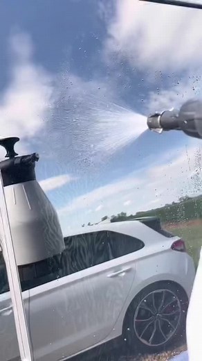 Glass PRO - Hydrophobic Glass Coating #alienmagiccarcare #carcare #alienmagicfamily #alienmagicarmy #satisfyingvideo #detailingaccessories #glass #glasssealant