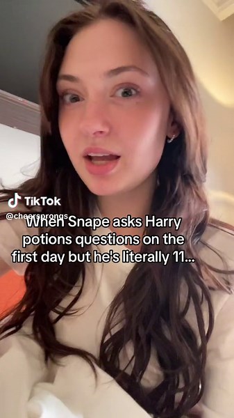 he really got that scared little kid good 🤞🤞 #HarryPotter