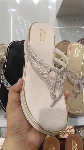 #onlineshopping woman stylish #viral #trending 🛍