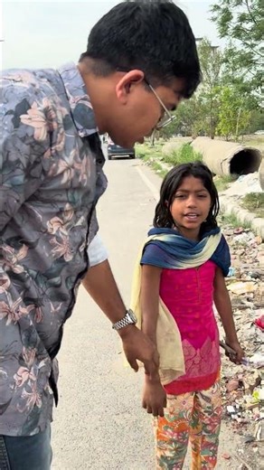 इस बच्ची की मासूमियत को कोई नहीं समझता कितनी मासूम है #younickviral #trending #viral #trend