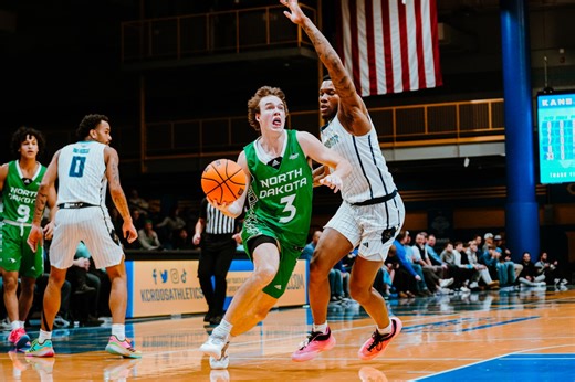 Garrett Anderson sparks second-half surge as UND secures road win over Kansas City