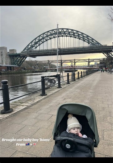 Brought our baby ‘home’ 🥹 Our 7 week old baby vs 7 month baby 👶🏼 from Sydney 🇦🇺 » Newcastle 🏴󠁧󠁢󠁥󠁮󠁧󠁿 #sydney #momsoftiktok #firstimemom #newcastle #fyp