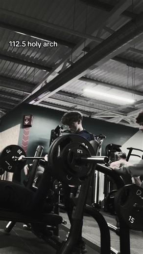 Bench Press Tips for Maintaining Proper Form
