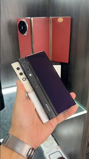 Honor Magic V3 Hands-On | First Look at Next-Gen Foldable Marvel #shorts