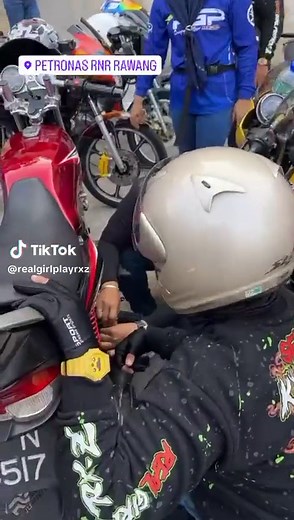 Real Girls Playing RXZ in Rawang, Indonesia