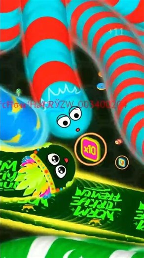 WORMATE.IO - Crazy Headshots To Noob Snake !!! | #shorts