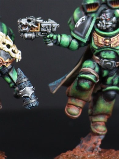 Easy Grimdark Green Armour Tutorial for Salamanders This guide breaks down how I paint textured green armour for Salamanders using sponge stippling. Starting from a black base, we layer browns and progressively lighter greens to build depth, contrast, and a battle-worn finish without relying on traditional edge highlighting. This method is beginner-friendly, fast, and perfect for anyone wanting vibrant green armour that still feels grimdark and realistic on the tabletop. #paintingminiatures #war