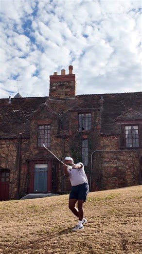 Prince Whiting IV on Instagram: "Clutch golf course… but without the jets it just wasn’t the full experience 🏌🏾‍♂️🥂 @hawkscreekgc"