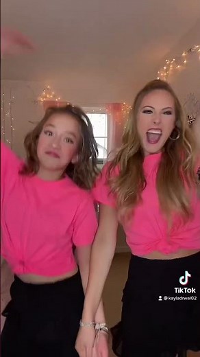 “Come on Barbie let’s go party” Kayla & Kalli TIKTOK DANCE 💓🤩 #shorts